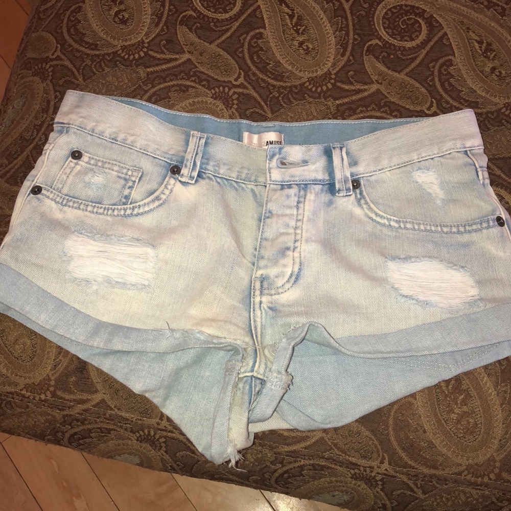 Light wash denim shorts